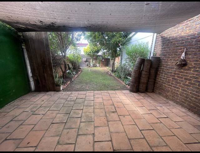 3 BEDROOM PROPERTY TO RENT IN LYNNWOOD RIDGE